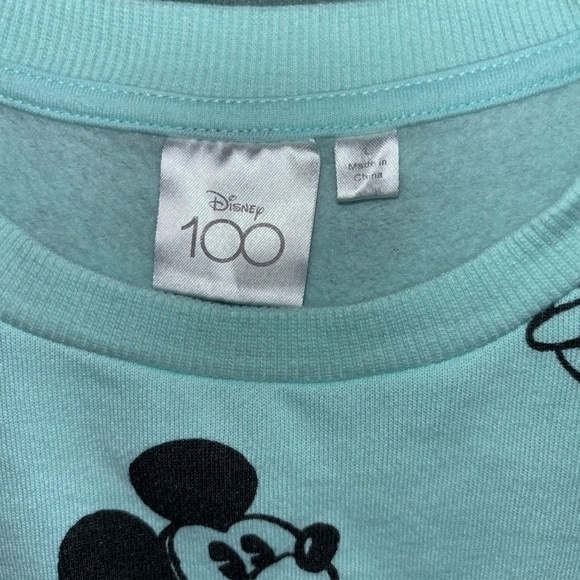 Disney kids large crewneck excellent condition - Picture 4 of 9